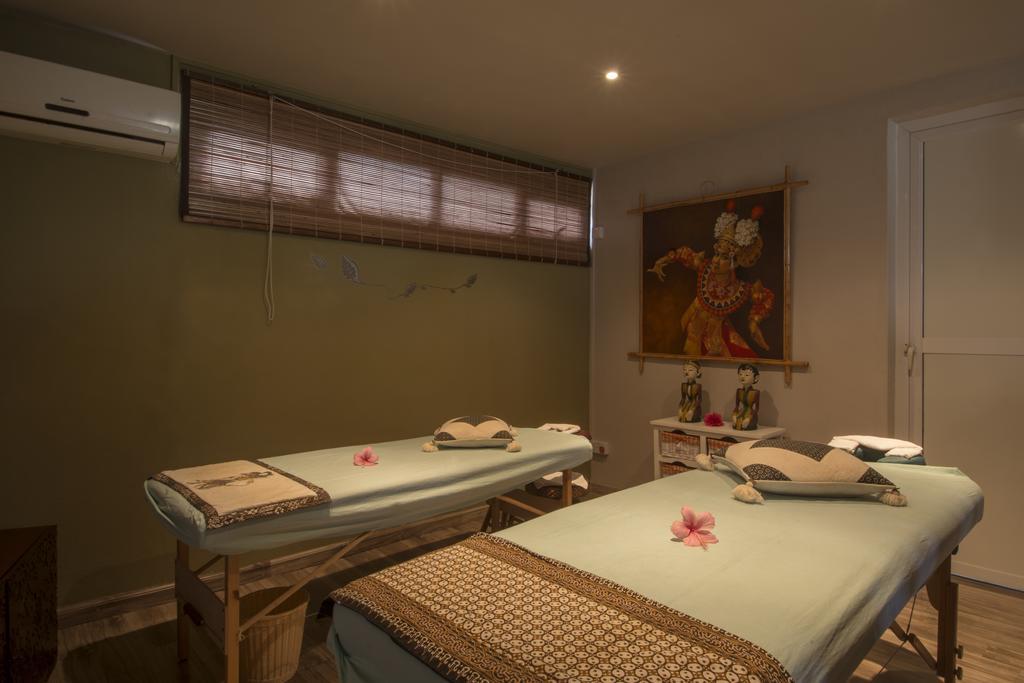 Casa Florida Hotel & Spa Pereybere Beach ภายนอก รูปภาพ