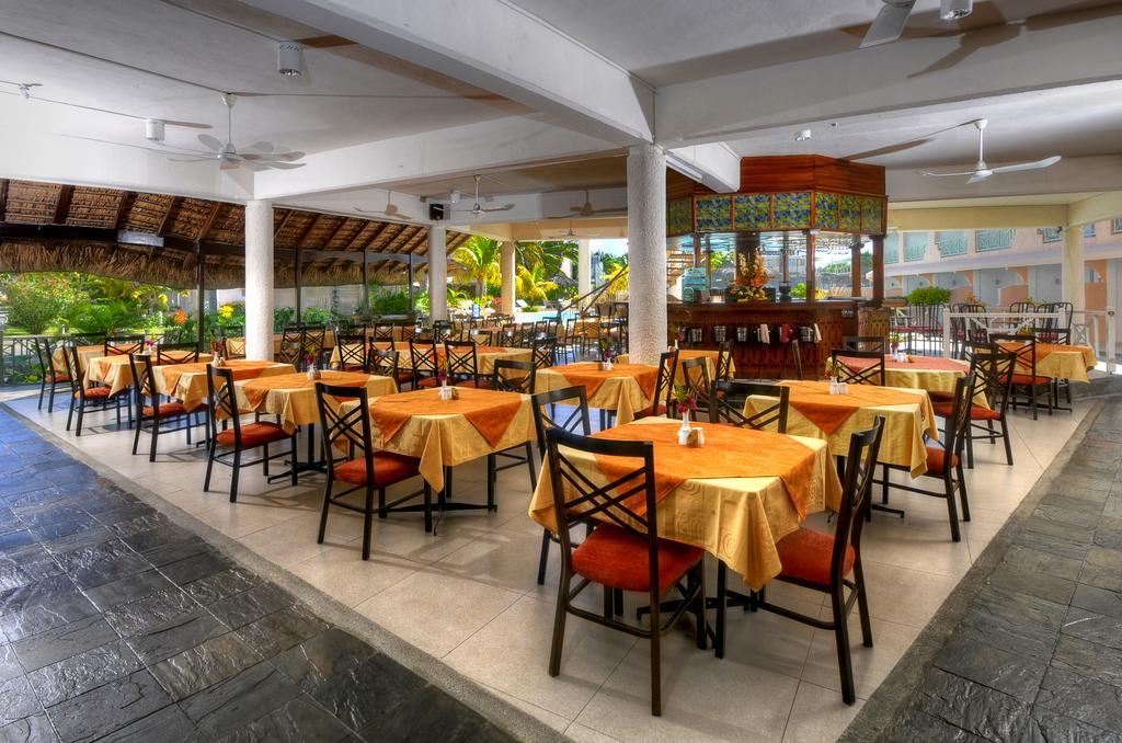 Casa Florida Hotel & Spa Pereybere Beach ภายนอก รูปภาพ